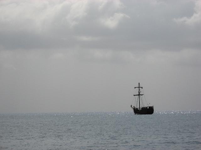 IMG_2108.JPG - And in Portsmouth's Prince Rupert Bay that day we saw this galleon replica.