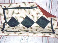 seasonal-tablerunner-2001