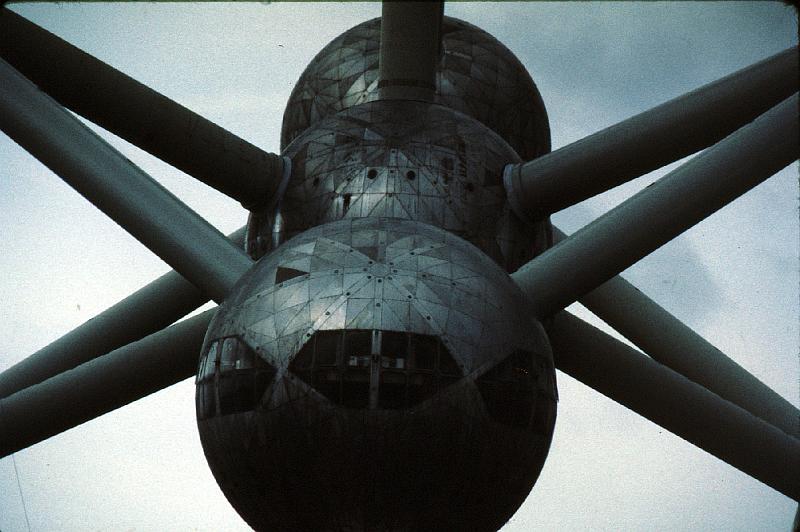 Atomium_close-up 