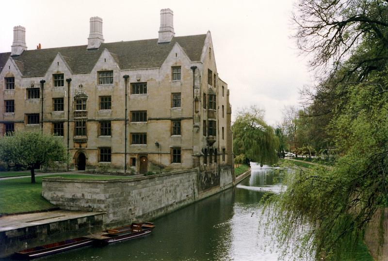 06 The River Cam and punts.