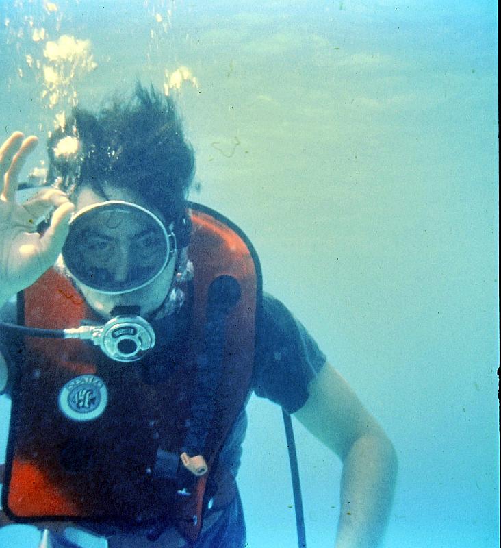 56-Dan_diving The scuba instructor checked me out.