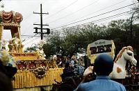 rex-26 This the the King Rex float.  Rex rolls at noon on Mardi Gras, and is officially the last parade of the twelve-day celebration.