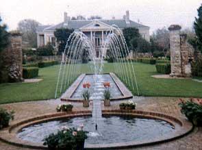 longview-fountain Views at Longview Garden, Metairie LA