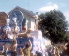 parade-2 