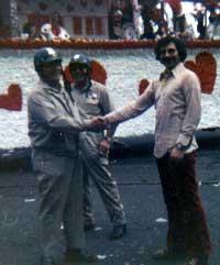 parade-4 