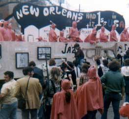 parade-8 