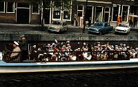 Leiden_schoolchildren_in_boat