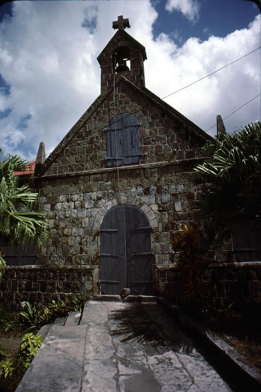 40-Nelson's_church Lord Admiral Horatio Nelson and Fanny Nesbit were married here in March 11, 1787.