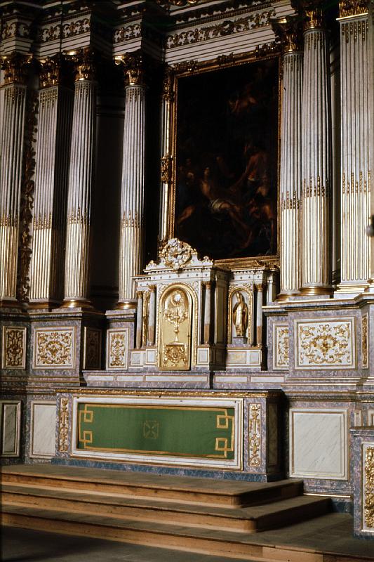 baroque_church_interior 