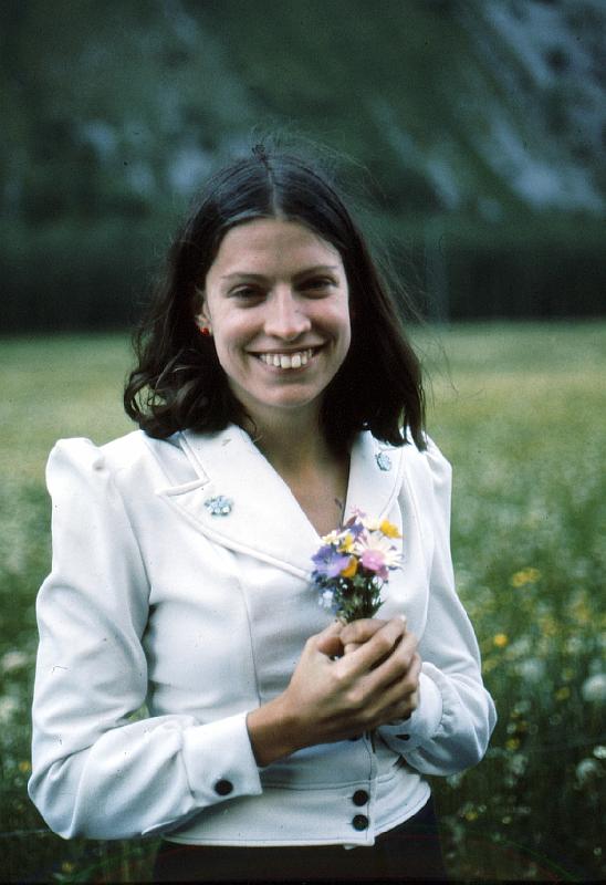 Ruth_with_alpine_meadow_flowers 