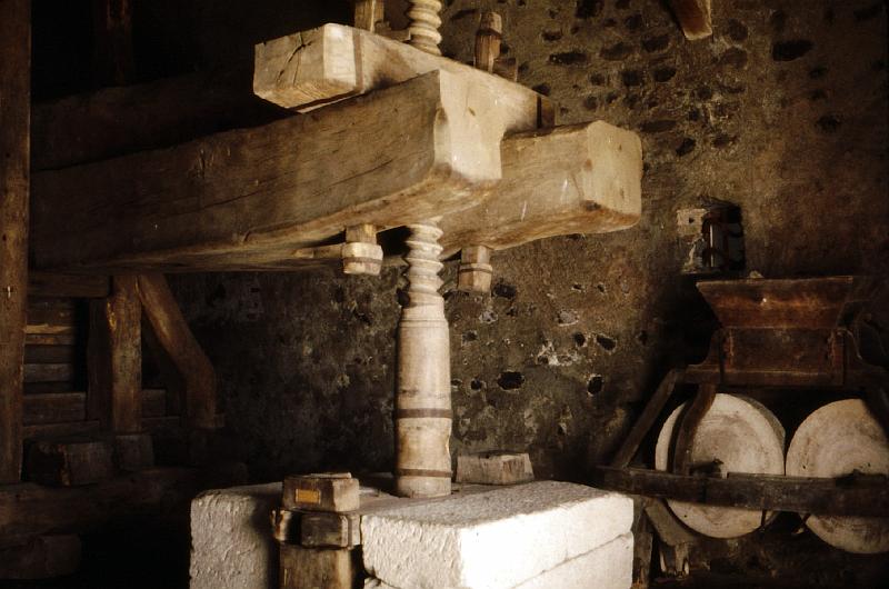 Stein_wine_press Wine press