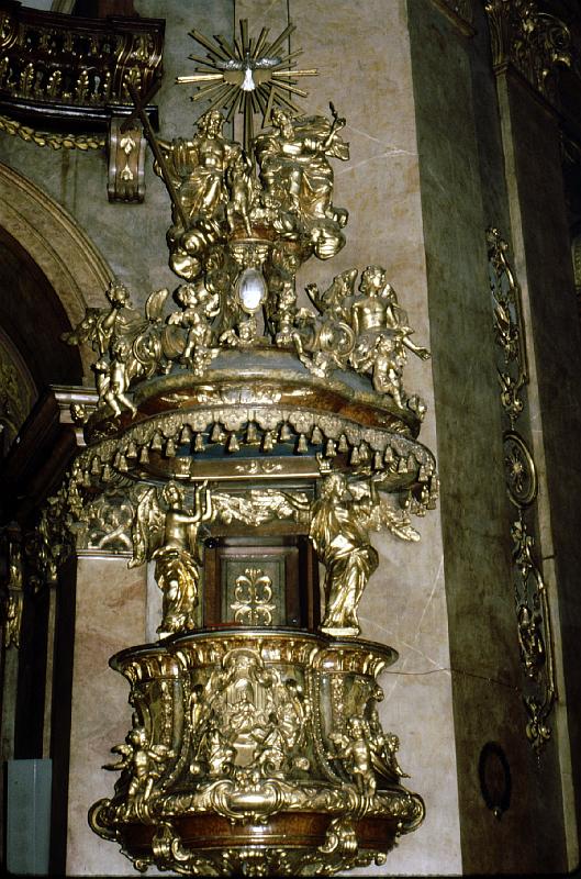 Untitled-Scanned-30 Auxiliary pulpit