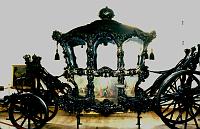 mourning_coach Coach for mourners